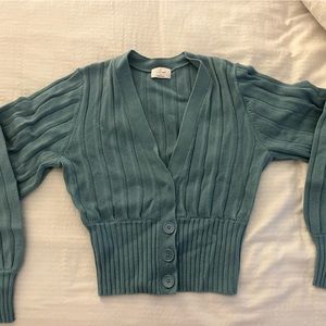 Wilfred by Aritzia Plunge Front Sweater, Size S